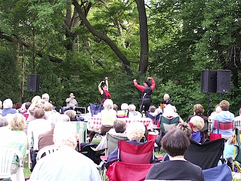 Flamenco Dancers at Lake Park